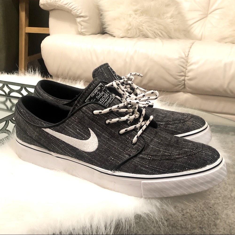 Men’s 10.5 Nike SB Zoom Air - Grey